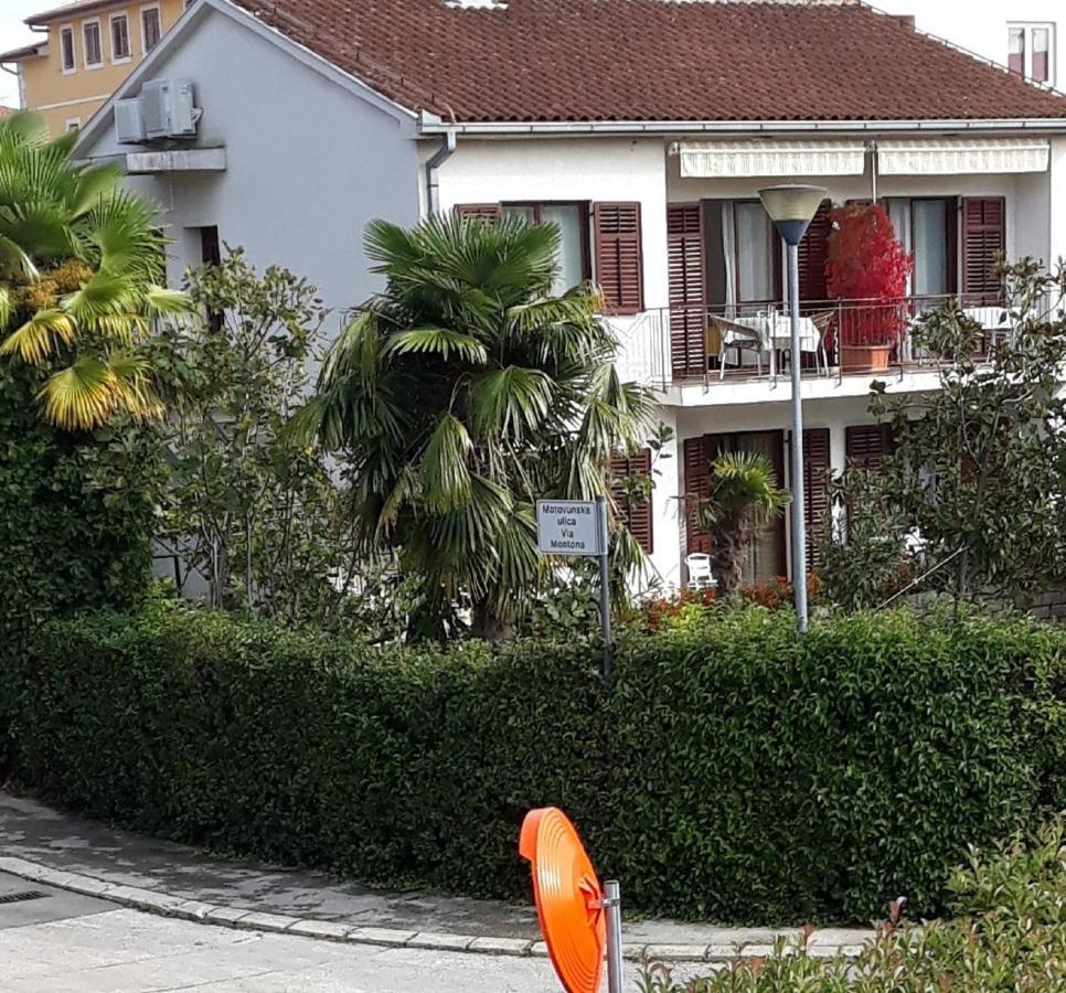 Apartments Katja Poreč Exterior foto