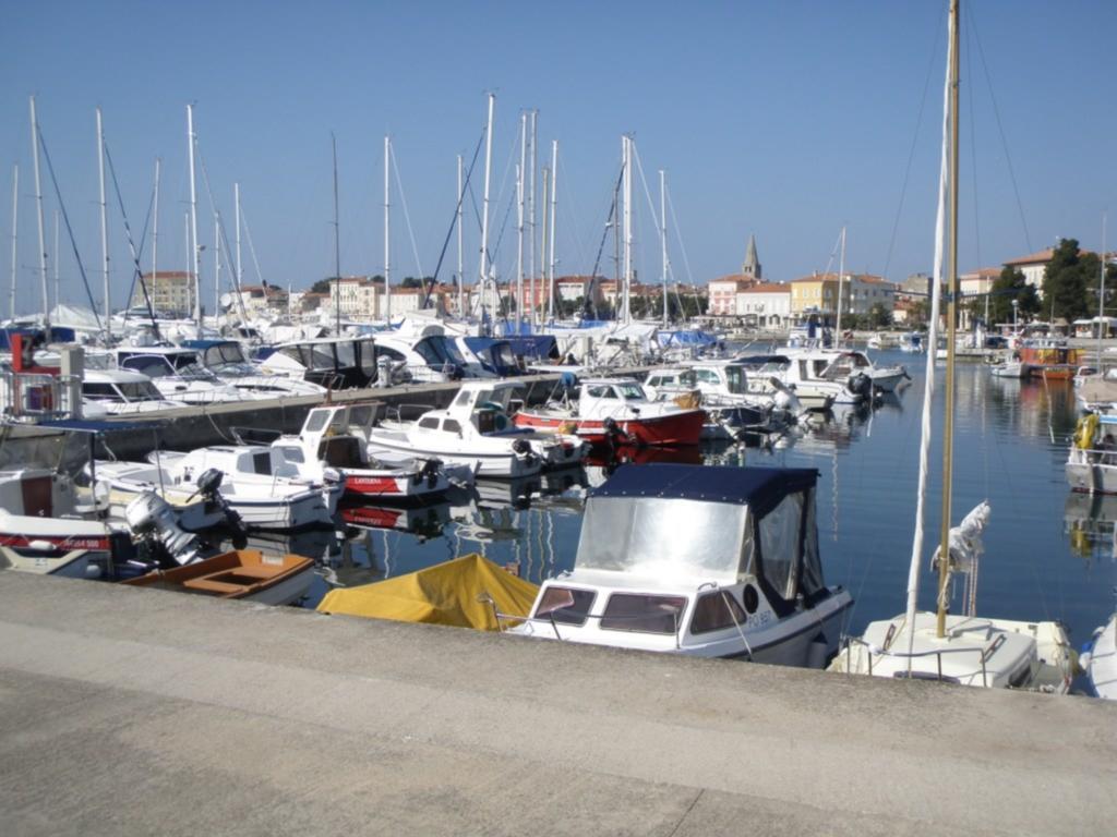 Apartments Katja Poreč Exterior foto